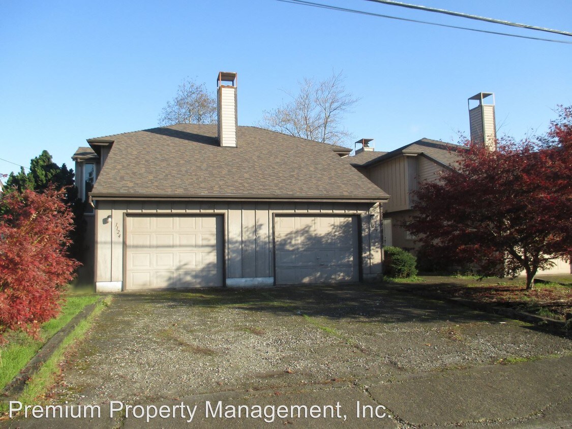 Primary Photo - 1126-1128 46th Pl SE