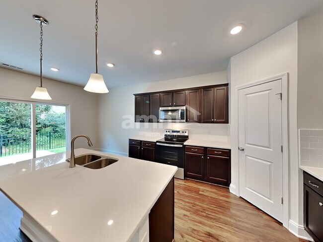 Building Photo - 3918 Dignity Court
