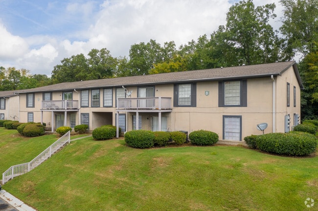 Building Photo - Highland Hills