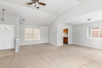 Building Photo - 7310 Maple Walk Dr