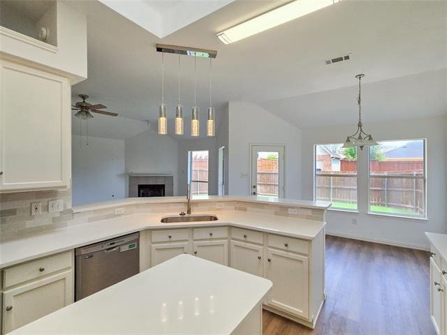 Foto del edificio - 11144 Creekwood Dr