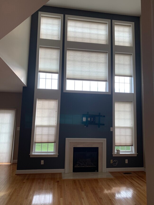 Foto del edificio - 3209 Whisper Ln