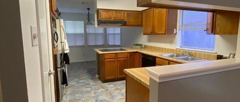 Foto del edificio - 10522 Walnut Glen Dr