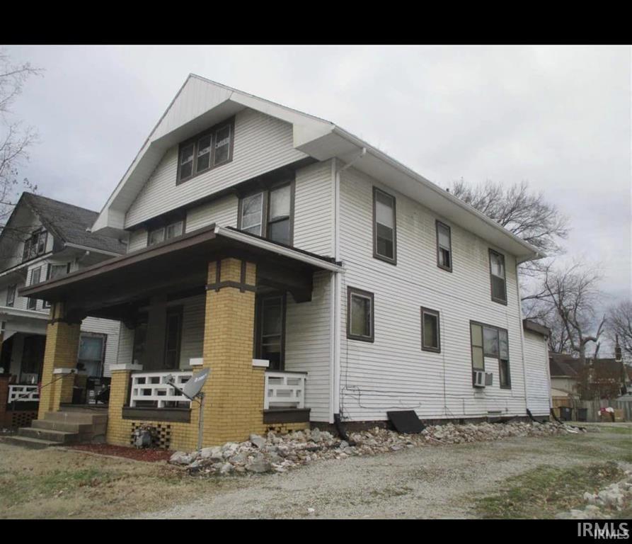 824 E Blackford Ave, Evansville, IN 47713 Townhome Rentals in