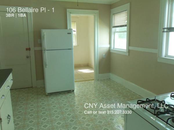 Building Photo - 106 Bellaire Pl