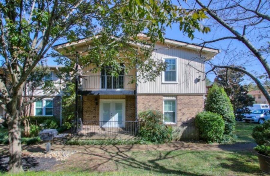 Foto principal - 2116 Hobbs Rd