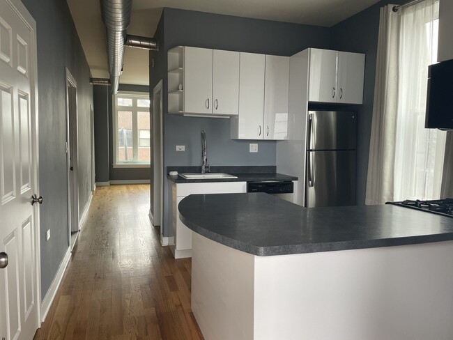 Building Photo - 2313 South Seeley Avenue