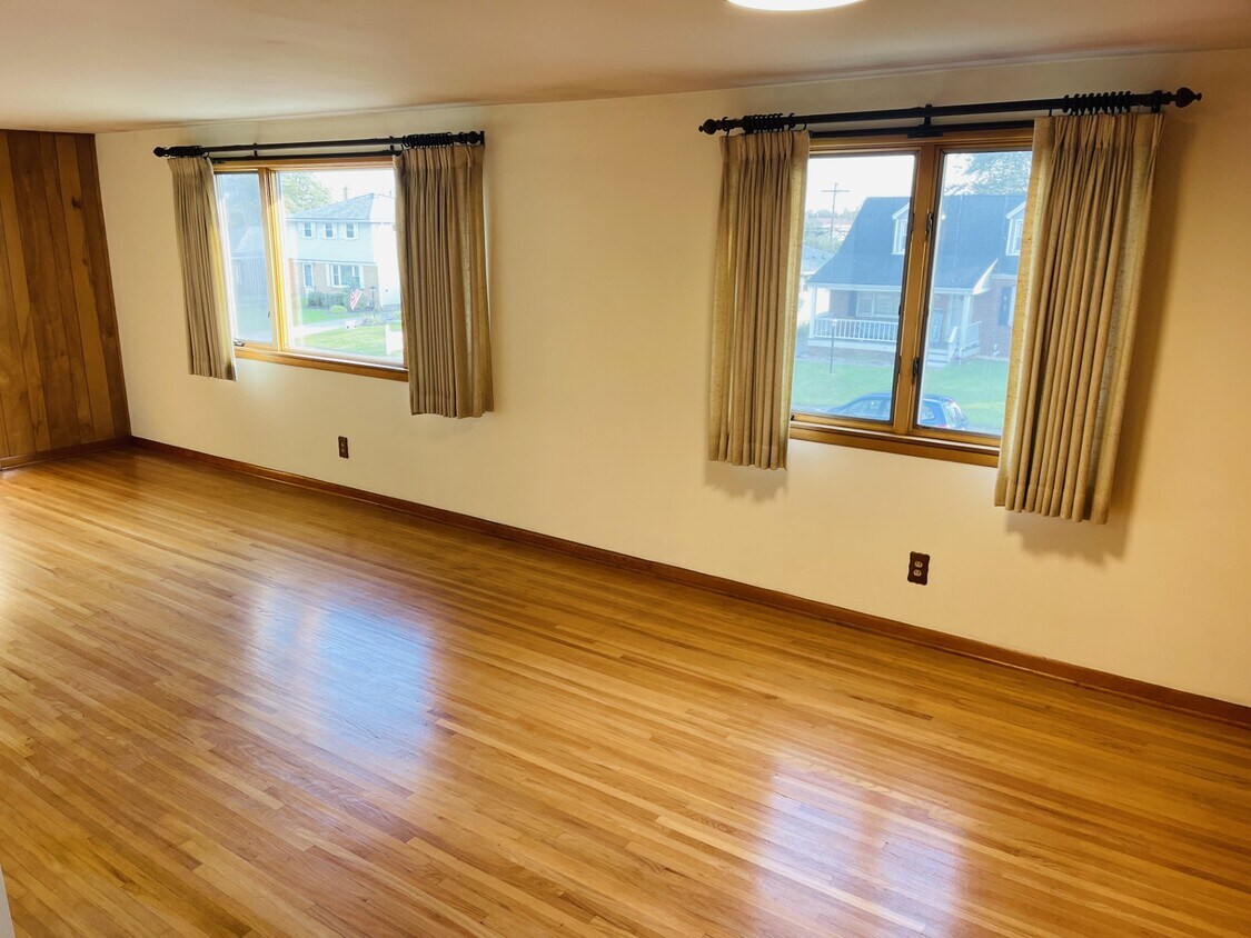 Foto principal - 160 Joseph Dr