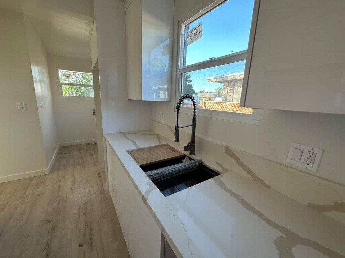 9238 Swinton Ave, North Hills, CA 91343 House Rental in North Hills