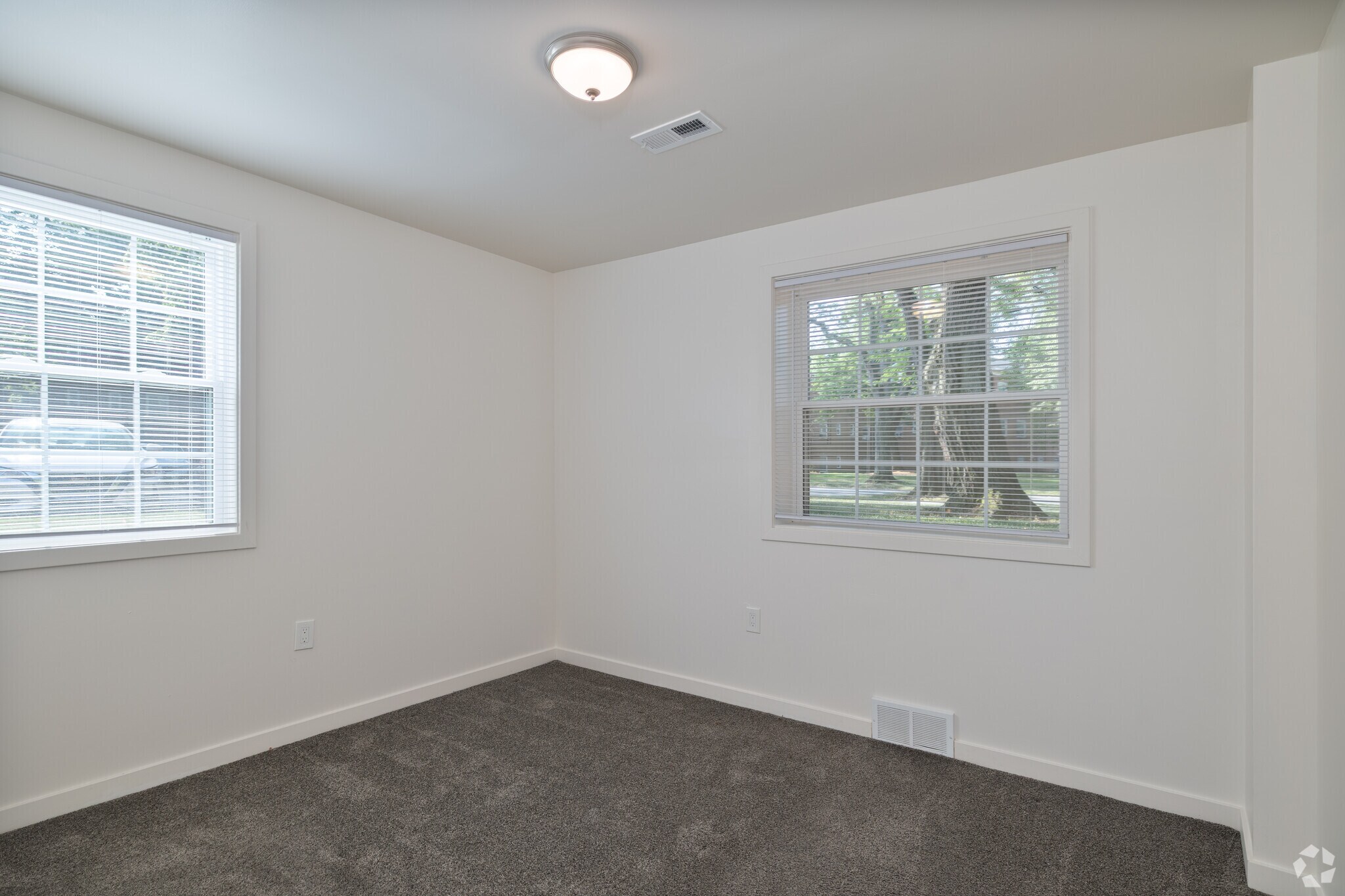 Broadview Gardens Apartments – photo 4