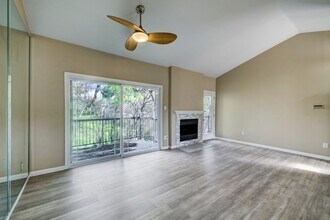 Building Photo - 3500 Tangle Brush Dr