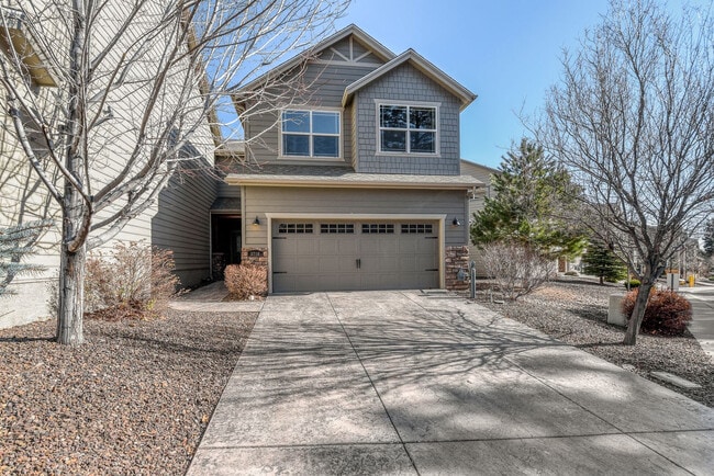 Building Photo - 3716 E Jacamar Dr