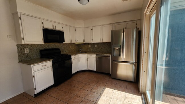 Kitchen with New appliances - 159 McNair Ct