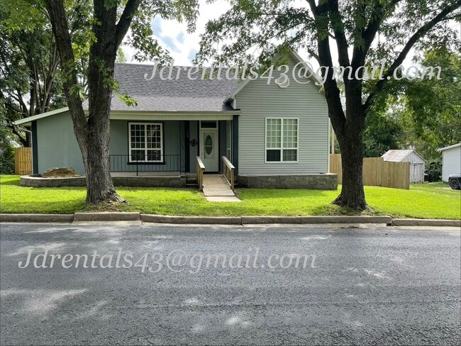 Building Photo - 5309 Simpson St
