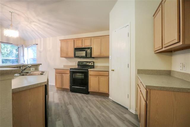 Foto del edificio - 2004 Lennox Ln