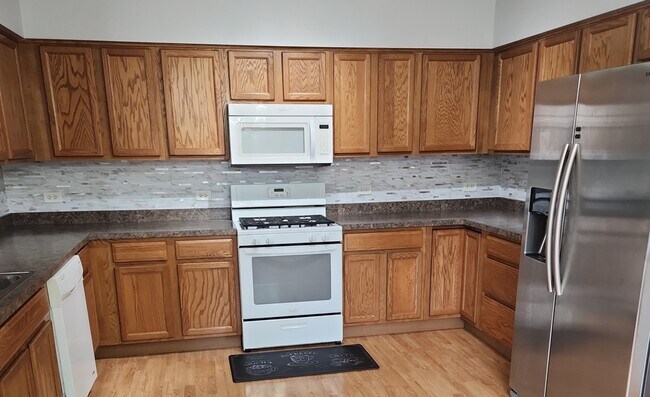Foto del edificio - 9810 Liberty Cir