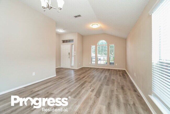 Building Photo - 2412 Ensenada Ln