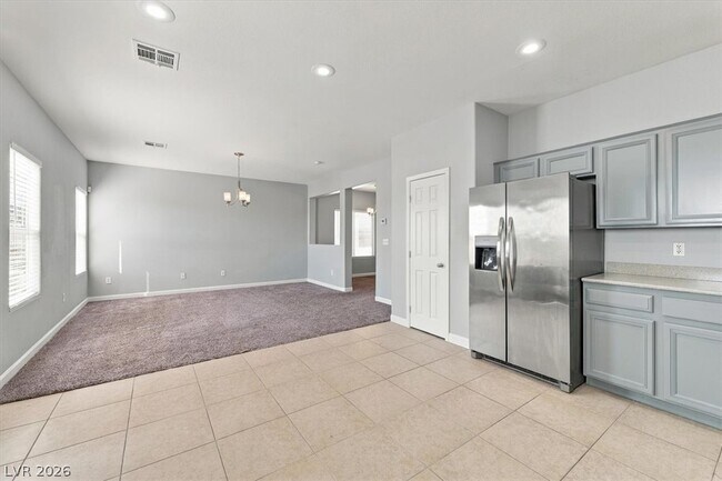 Foto del edificio - 5555 W Sun Temple Ave