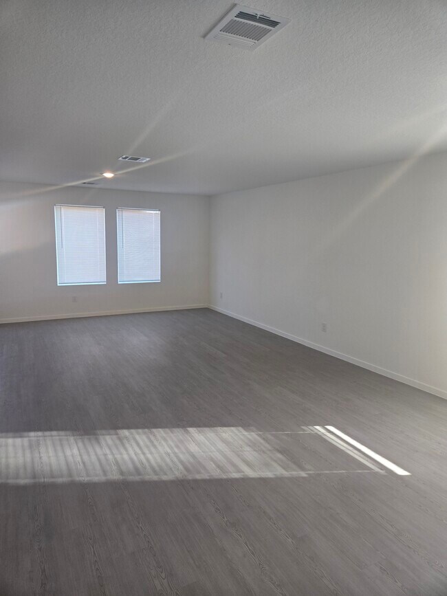 Building Photo - 3572 Canyon Rdg