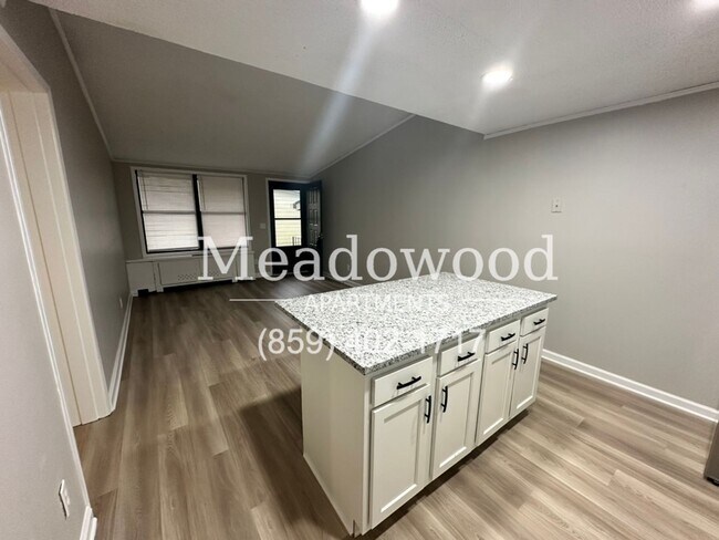 Foto del edificio - Meadowood Apartments