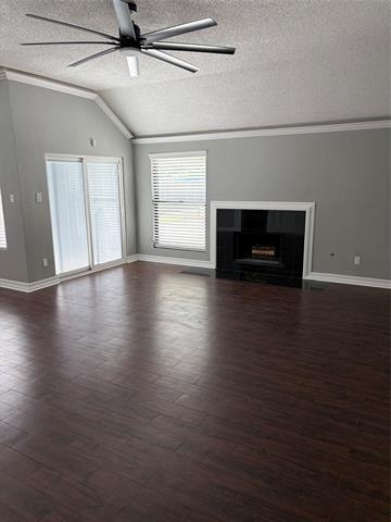 Foto del edificio - 1902 High Meadow Dr