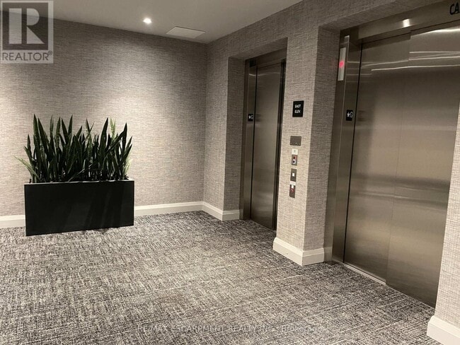 Building Photo - 102 Grovewood Common