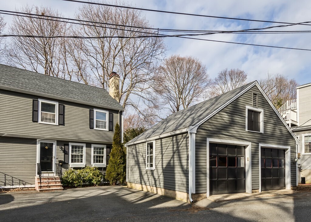 11 Bassett St, Marblehead, MA 01945 Townhome Rentals in Marblehead MA