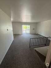 Building Photo - 426 N Church St