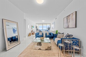 Building Photo - 16901 Collins Ave