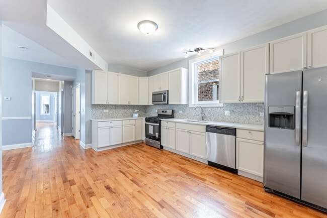 Foto del edificio - 163 N Lockwood Ave