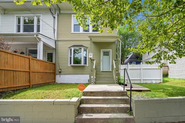 Building Photo - 4316 9th St NW