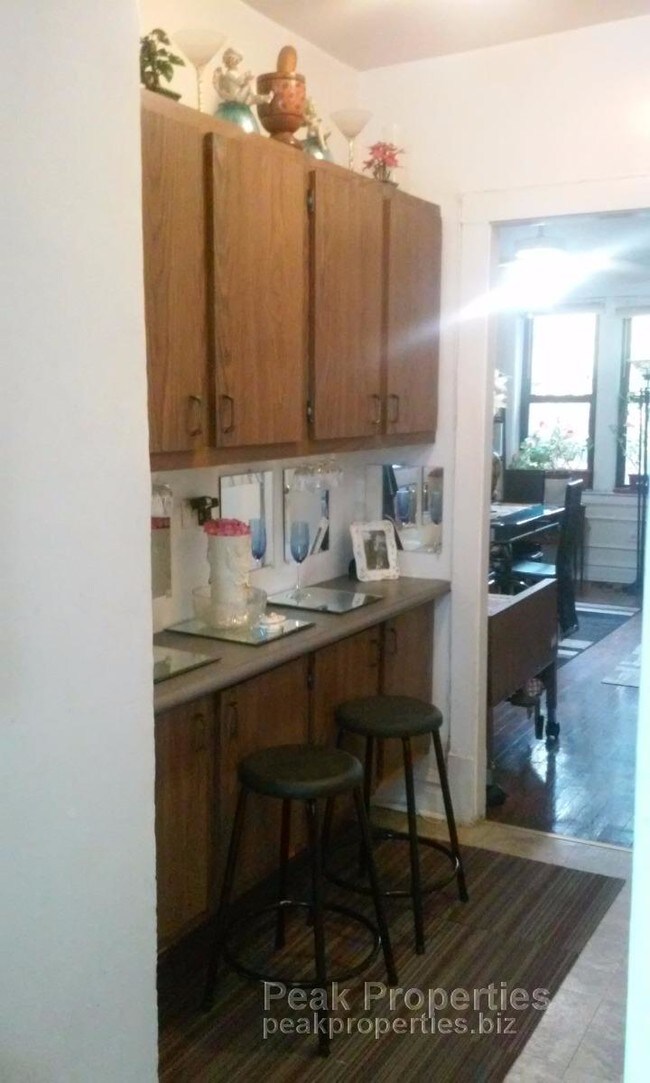 Foto del edificio - 5225 W Addison St