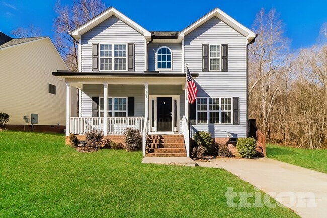 Building Photo - 465 Hunter Way