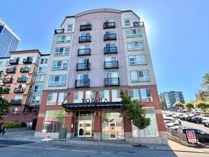 Building Photo - 108 5th Ave S