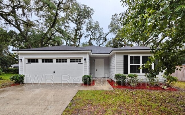 Building Photo - 8740 Buttercup St