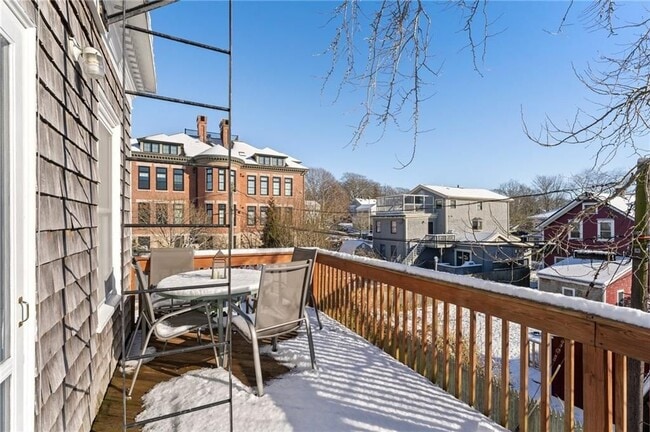 Building Photo - 15 Narragansett Ave