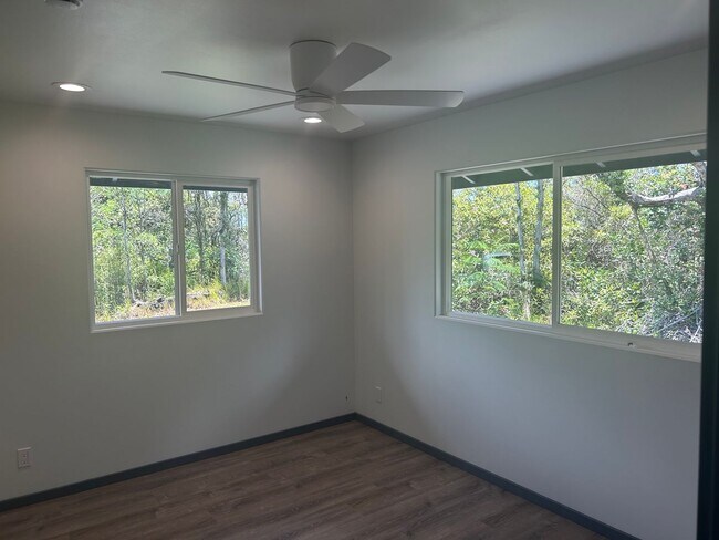 Building Photo - Private 1BR Home in Hawaiian Paradise Park | Pets Negotiable