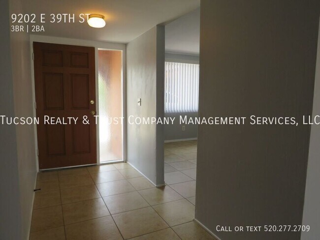 Foto del edificio - 9202 E 39th St