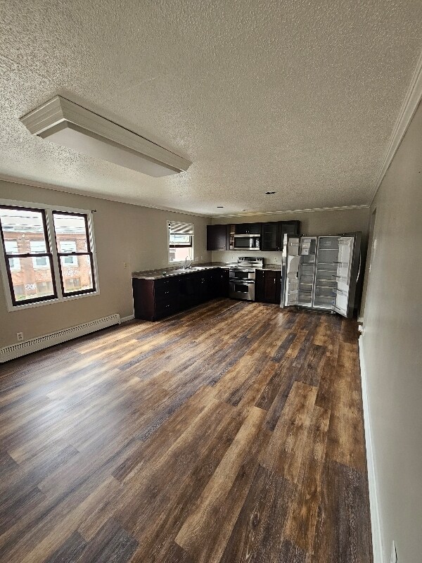 Foto del edificio - 62 Woodland St