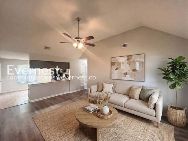 Building Photo - 2912 Waverly Dr
