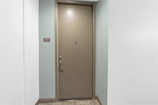 Foto del edificio - 388 E Ocean Blvd