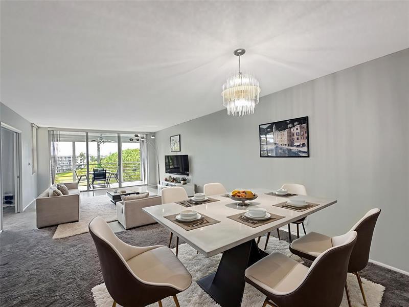 Foto principal - 535 Oaks Dr
