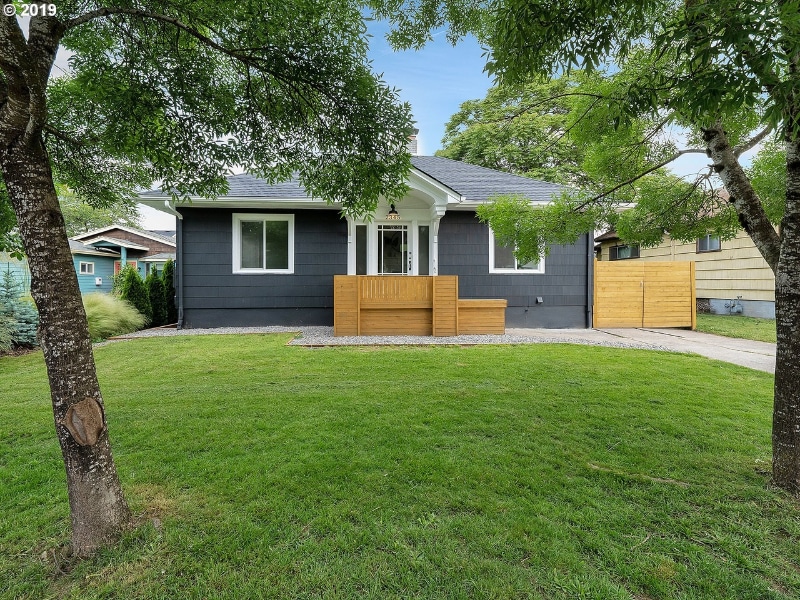 Primary Photo - 2345 N Russet St