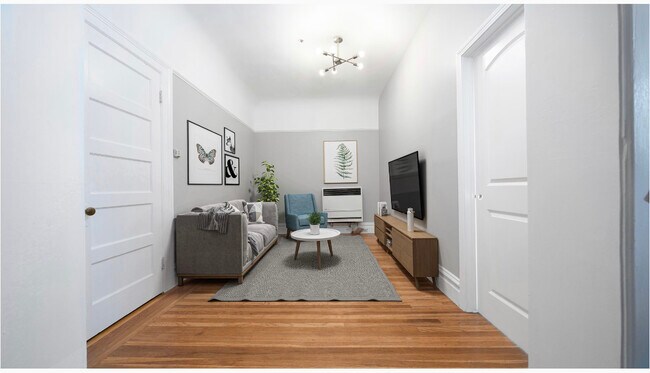 Living room - 2269 San Antonio Ave
