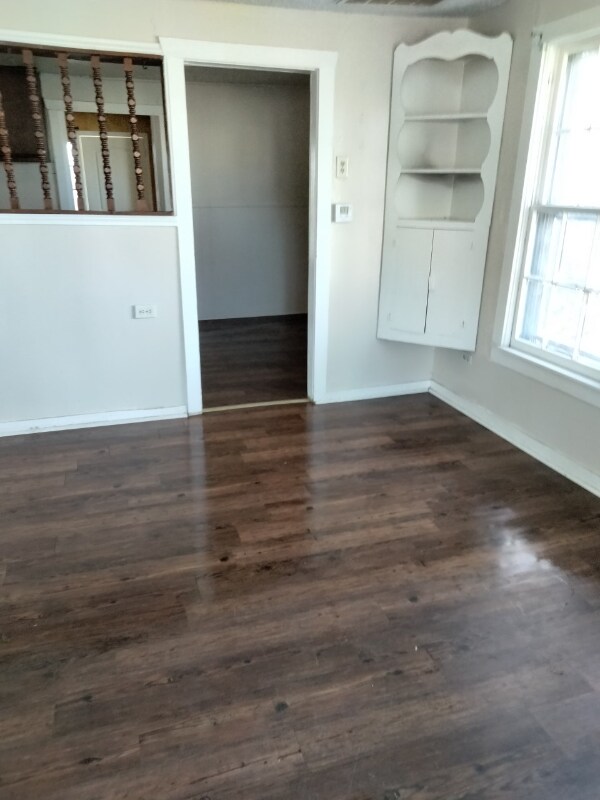 Foto del edificio - 2415 Clay Ave