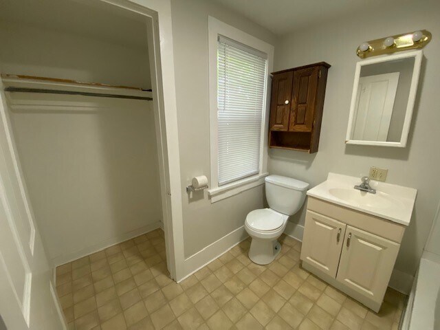 Building Photo - 455 Spicer St