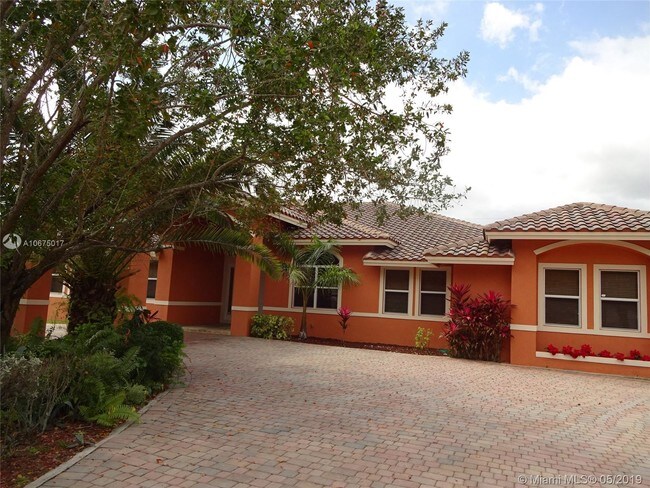 Foto del edificio - 27410 SW 167th Ave