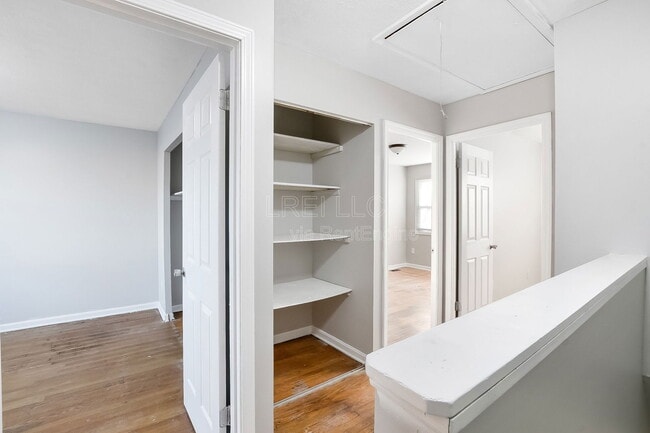 Foto del edificio - 5011 Wabash Pl