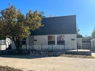 Building Photo - 116-118 NW 31st St