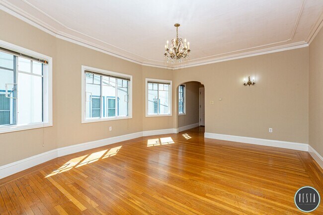 Foto del edificio - 436 Sunny Slope Ave